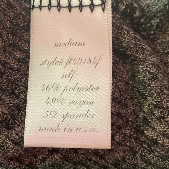 QUINN Pullover Sweater Women’s Medium Asymetric Lace Loose Stitch Long Sleeve - Picture 5 of 6